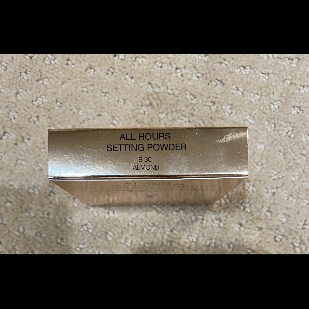 New YSL All Hours Setting Powder B30 Almond